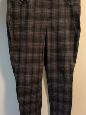 Nine West Women's Black and Gray Plaid Skinny Jeans